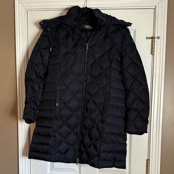 Kenneth Cole Reaction Women's Navy Puffer Coat - Picture 1 of 8